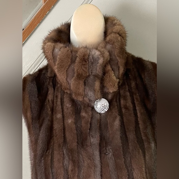 Mink fur vest NWT - Picture 6 of 10
